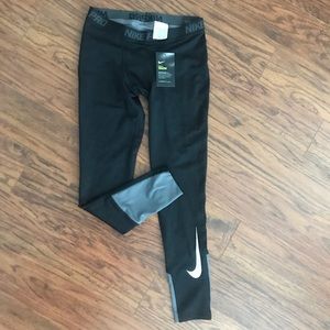 Boys NIKE PRO compression leggings